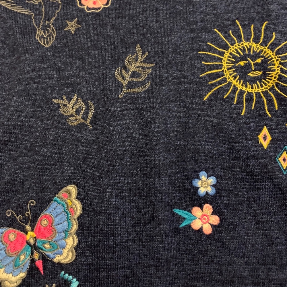 SOLD Johnny Was Mariposa embroidered cape poncho cardigan - Picture 6 of 9